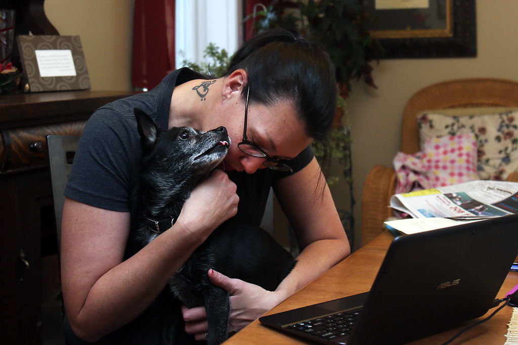 Kristina Hughes searches for jobs